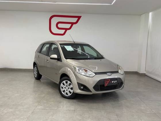 FORD FIESTA 1.6 MPI HATCH 8V FLEX 4P MANUAL FORD FIESTA 1.6 MPI HATCH 8V FLEX 4P MANUAL